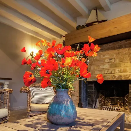 Nyaraló Luxurious Near The Koksijde